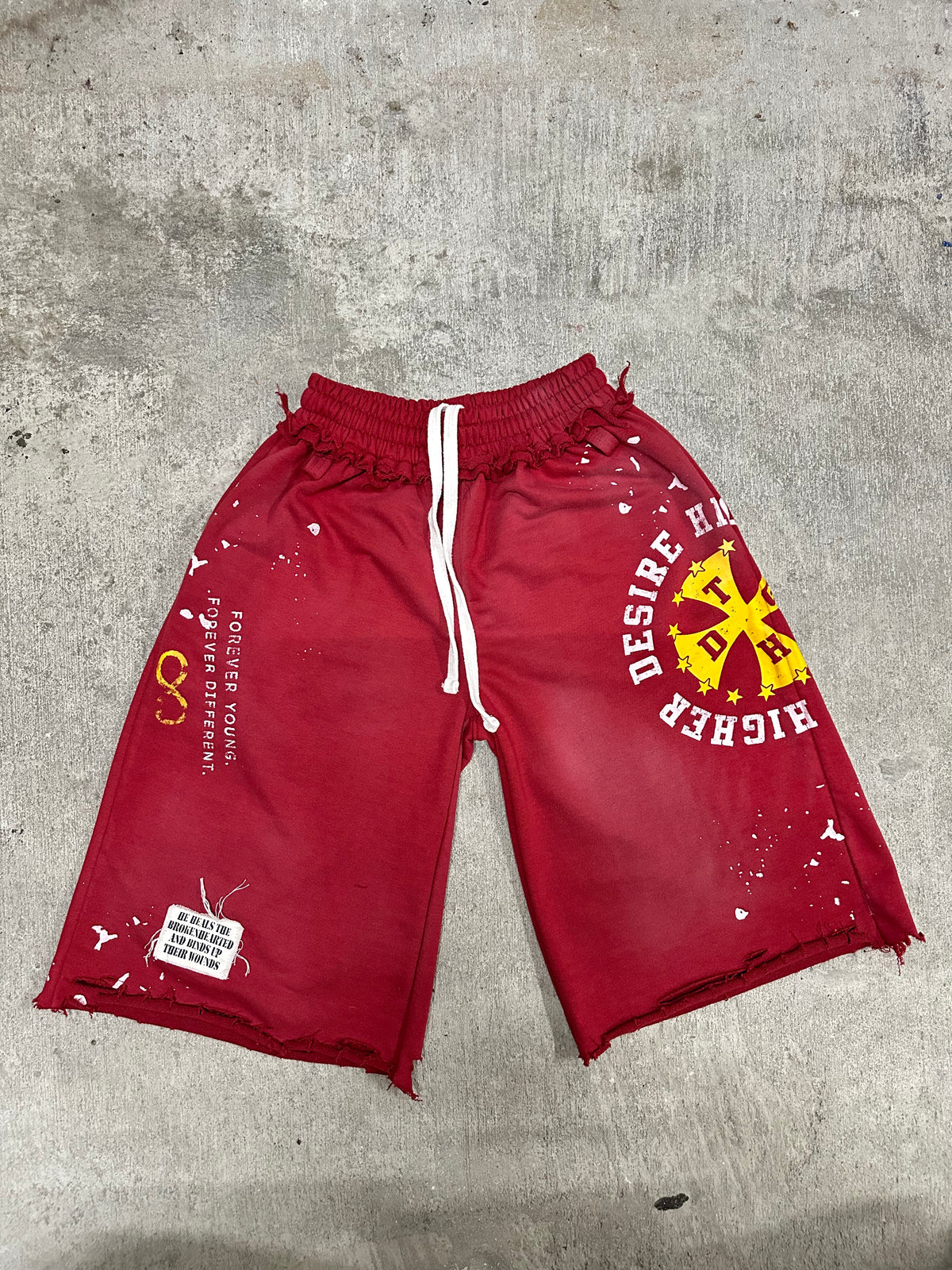 “FOREVER” 3/4 Shorts Maroon