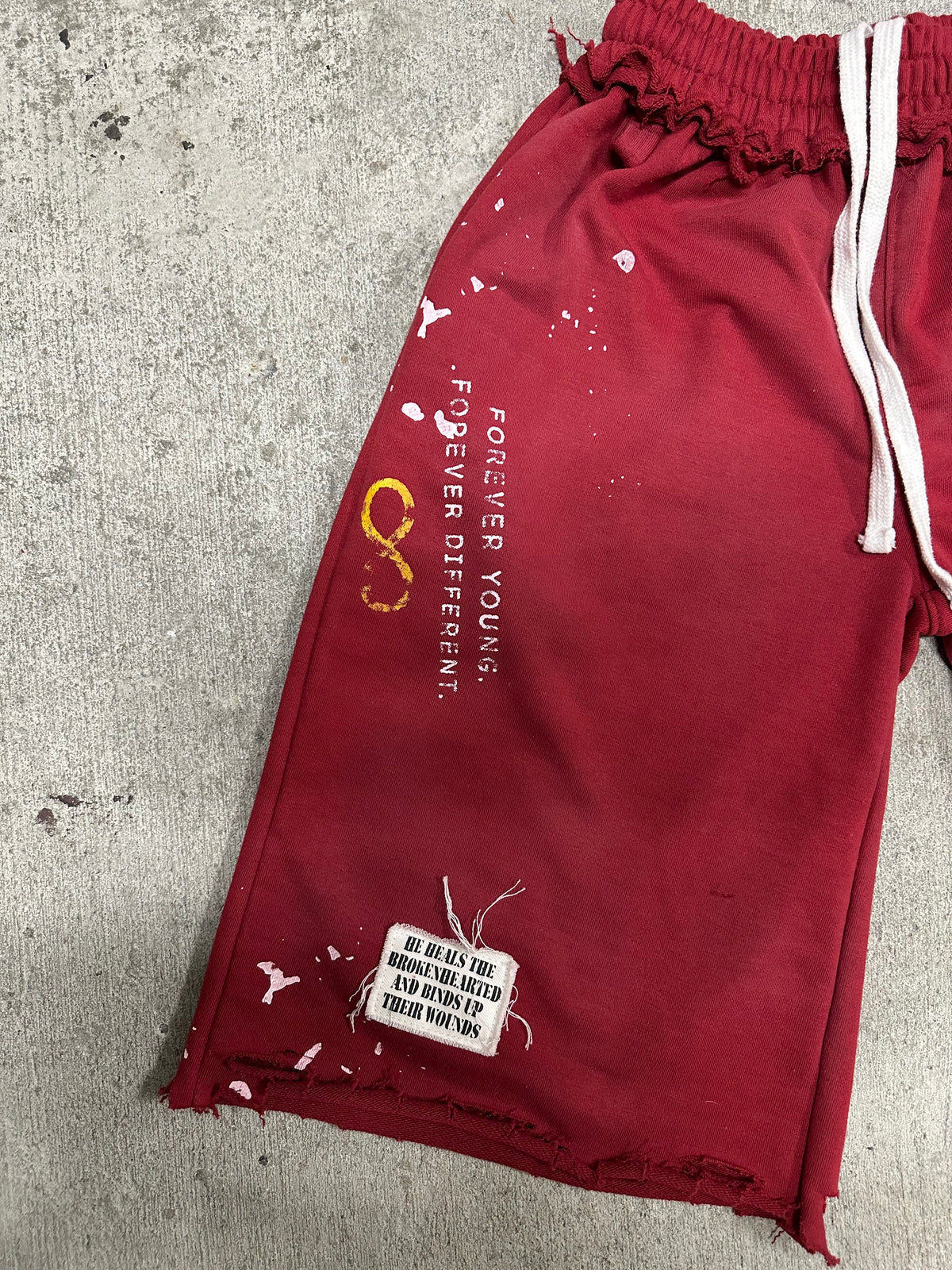 “FOREVER” 3/4 Shorts Maroon